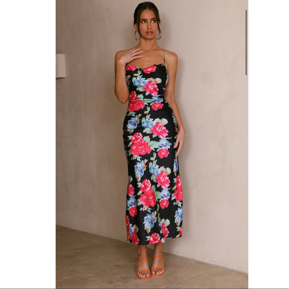 Hello Molly Blooming Light MIDI Dress Floral